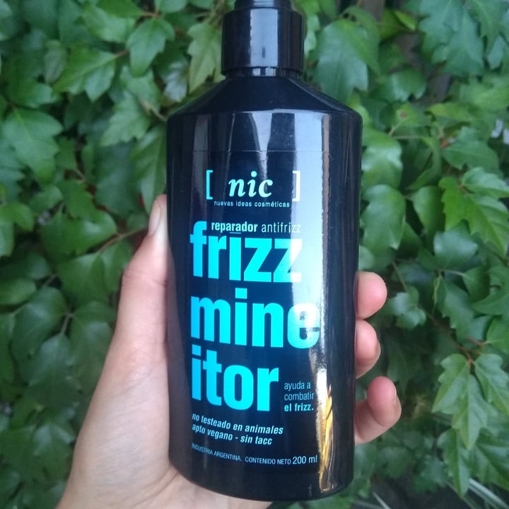 photo of Nic Anti Frizz shared by @flornijas on  04 Apr 2021 - review