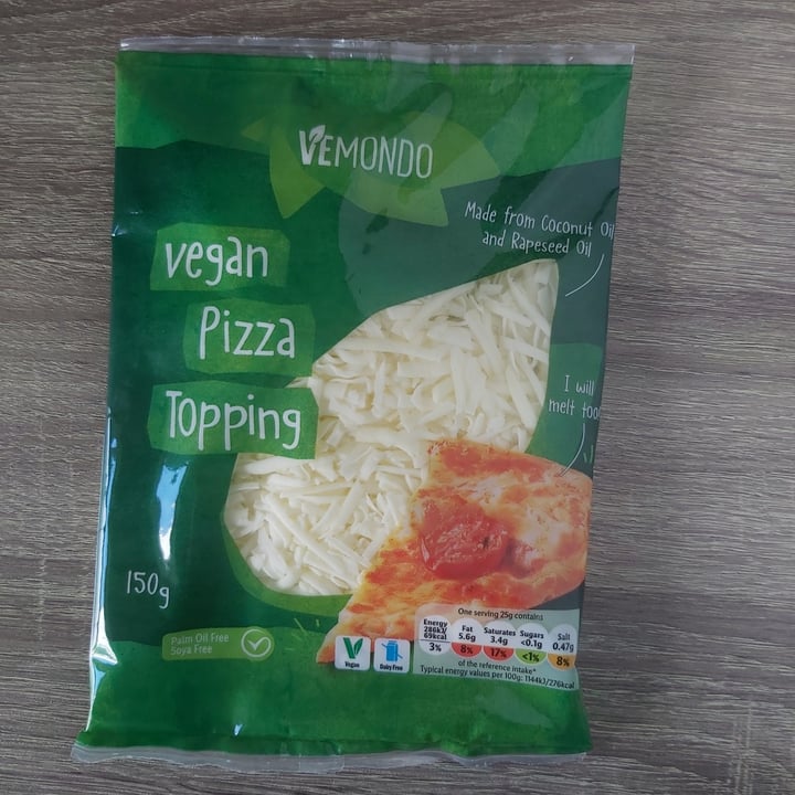 review photo of Vemondo Vegan Pizza topping shared by @aideen on 20 May 2022 - review