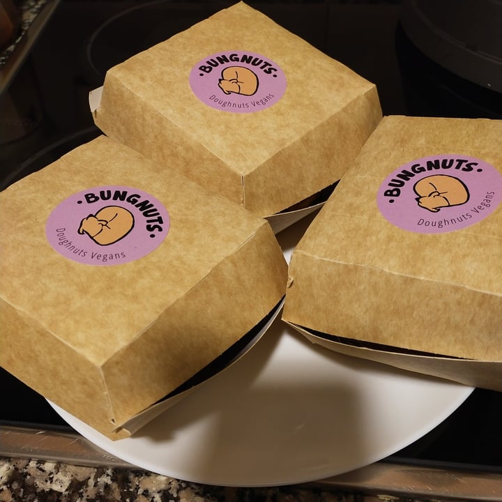 review photo of Bungnuts Surtido donuts shared by @satanyancat on 02 Nov 2022 - review