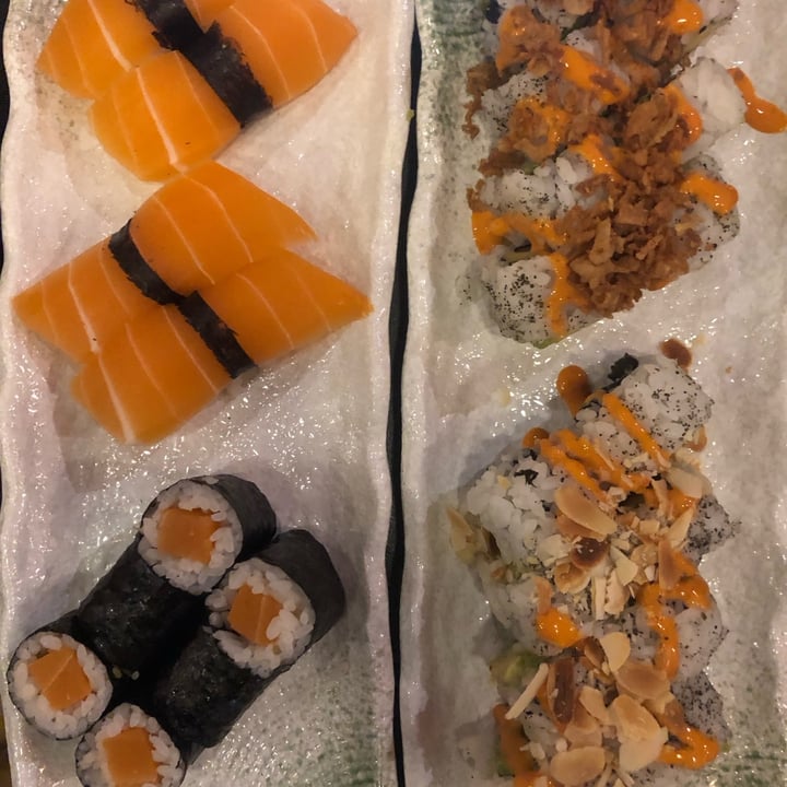 photo of Domò Sushi Mandorla vegan shared by @grazia2 on  15 Oct 2022 - review