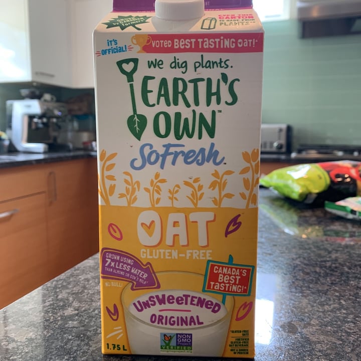 review photo of Earth's Own So Fresh Oat Unsweetened Vanilla Beverage shared by @cdarcie on 23 Aug 2021 - review