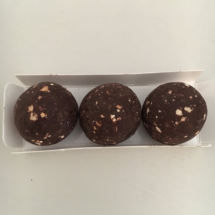 photo of Herbivore Rawchers Chocolate Hazelnut Clusters shared by @mailidyer on  14 May 2020 - review