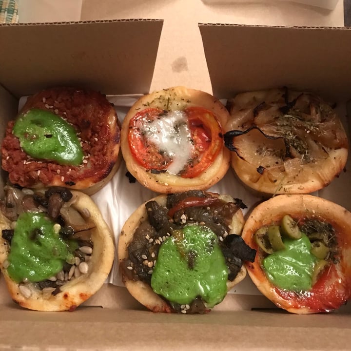 review photo of Pizza Vegana Canastitas shared by @alexiabustamante on 19 Feb 2021 - review