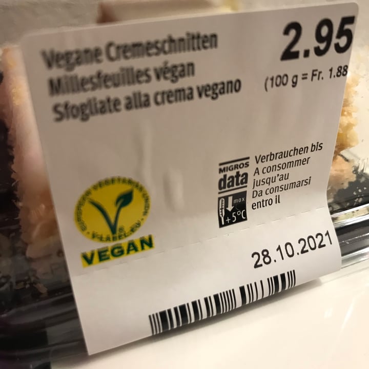 review photo of Migros V-Love Millefeuille shared by @sarito on 26 Oct 2021 - review