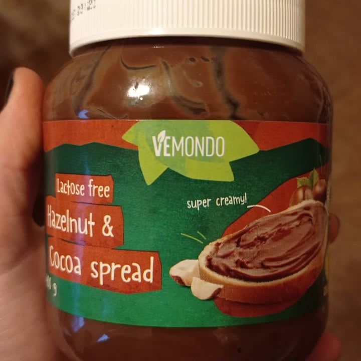 photo of Vemondo Crema  spalmabile nocciole e cacao shared by @chiarament3 on  13 Mar 2022 - review