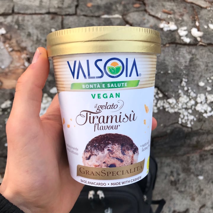 photo of Valsoia Tiramisú Flavour Gelato shared by @david- on  07 Mar 2021 - review