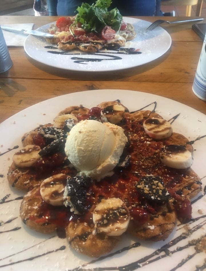 photo of Waffelschmiede Vegane Waffel shared by @katharinarie on  02 Mar 2020 - review
