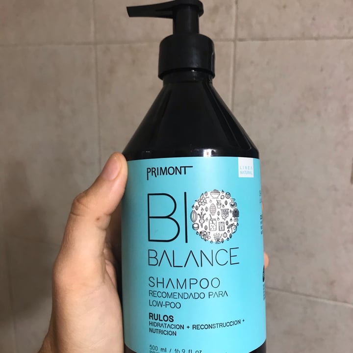 photo of Primont Bio Balance shampoo rulos low-poo shared by @sechague on  02 Apr 2021 - review