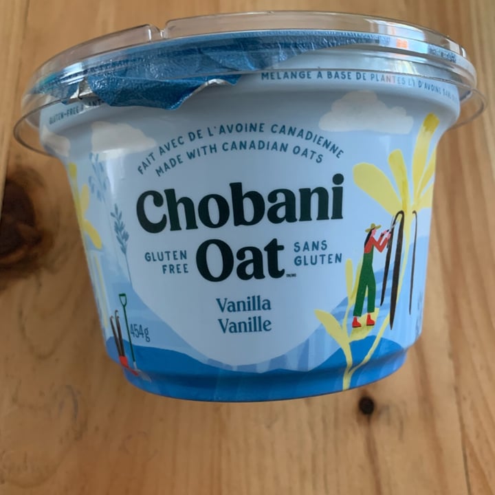 photo of Chobani Oat Oat Yogurt shared by @thevegancarpenter on  27 Jan 2022 - review