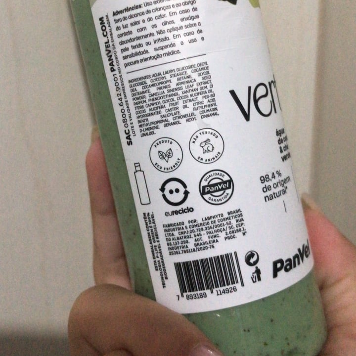 photo of Panvel Esfoliante Corporal Agua de Coco e Chá Verde shared by @adrieleangelica on  31 Oct 2022 - review