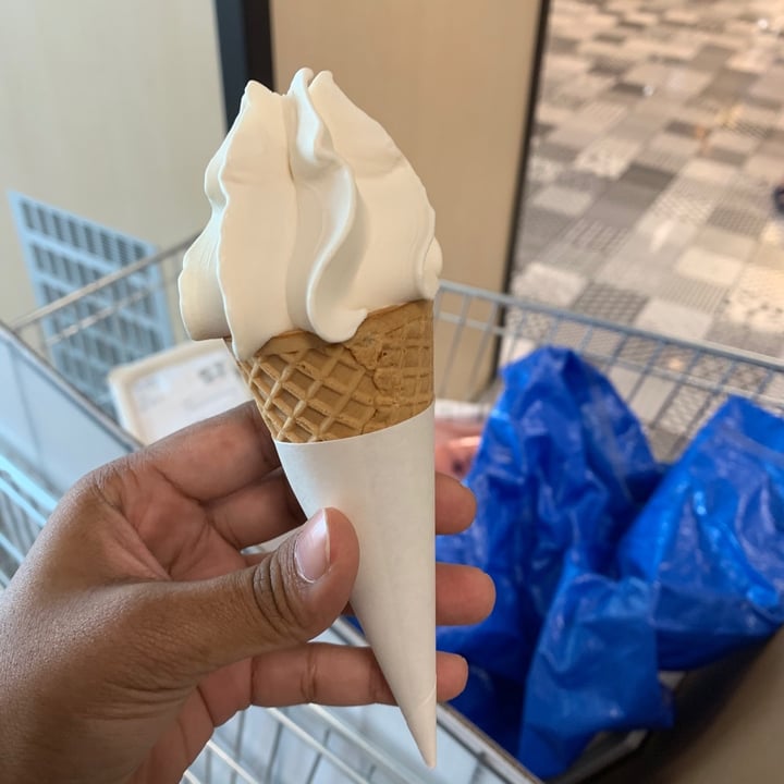 photo of IKEA Restaurant Soya Ice Cream Cone shared by @jashment on  20 Mar 2020 - review