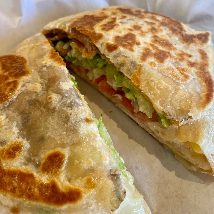 photo of Modern Times Far West Lounge Classic Munchwrap shared by @sandrews on  12 Apr 2022 - review