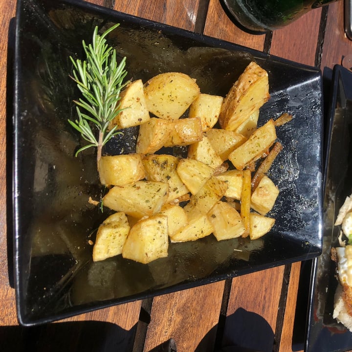 review photo of Club Tafí del Valle Papas Rústicas Al Romero shared by @celimen on 23 Nov 2020 - review