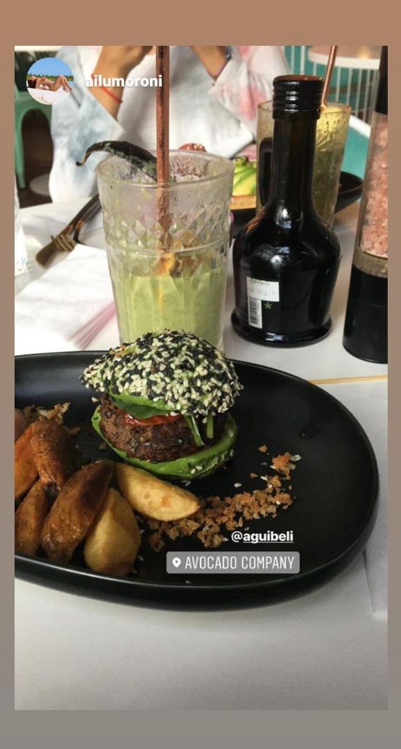 review photo of The Avocado Company Hamburguesa De Lentejas Con Pan De Palta shared by @aguibeli on 08 Feb 2020 - review
