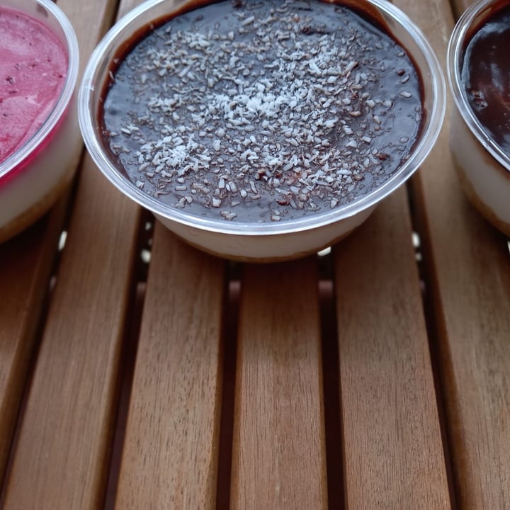 photo of VegDelizie Gastronomia Vegana Cheesecake Al Cioccolato shared by @silvanadessi on  09 Jul 2022 - review