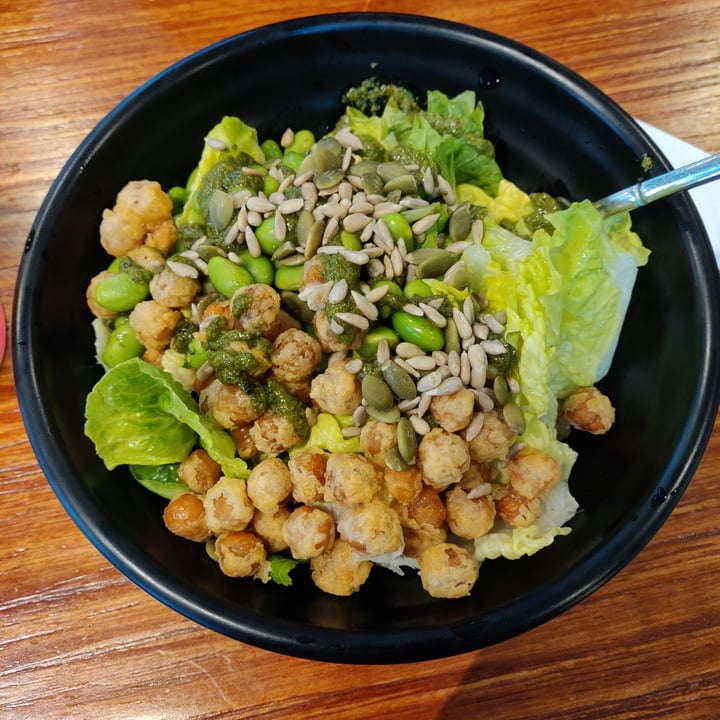 photo of The Autobus Salad Bowl shared by @hownowbrownkow on  16 Aug 2020 - review