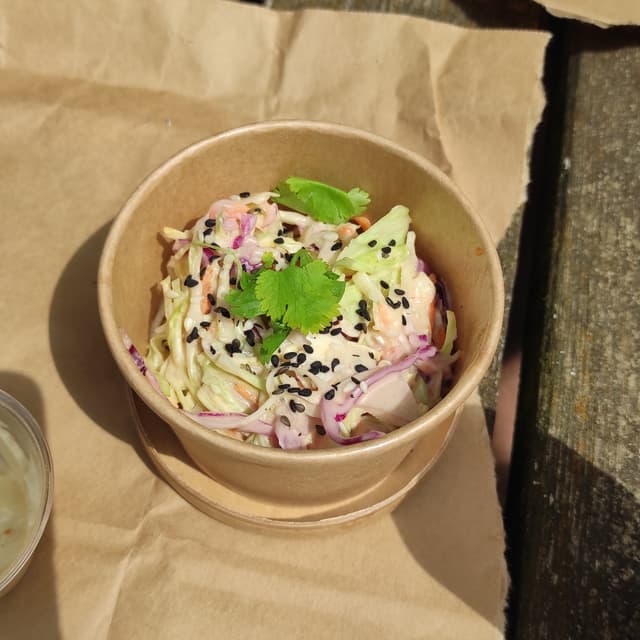 Foto do prato “Vegan slaw”