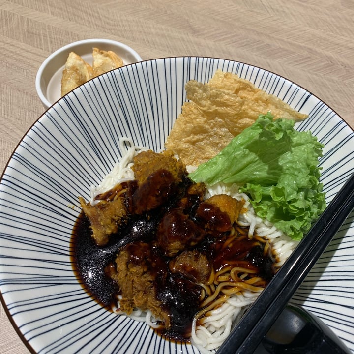 photo of VeganBliss 蔬福 Rendang Ramen shared by @avocado on  17 Aug 2022 - review