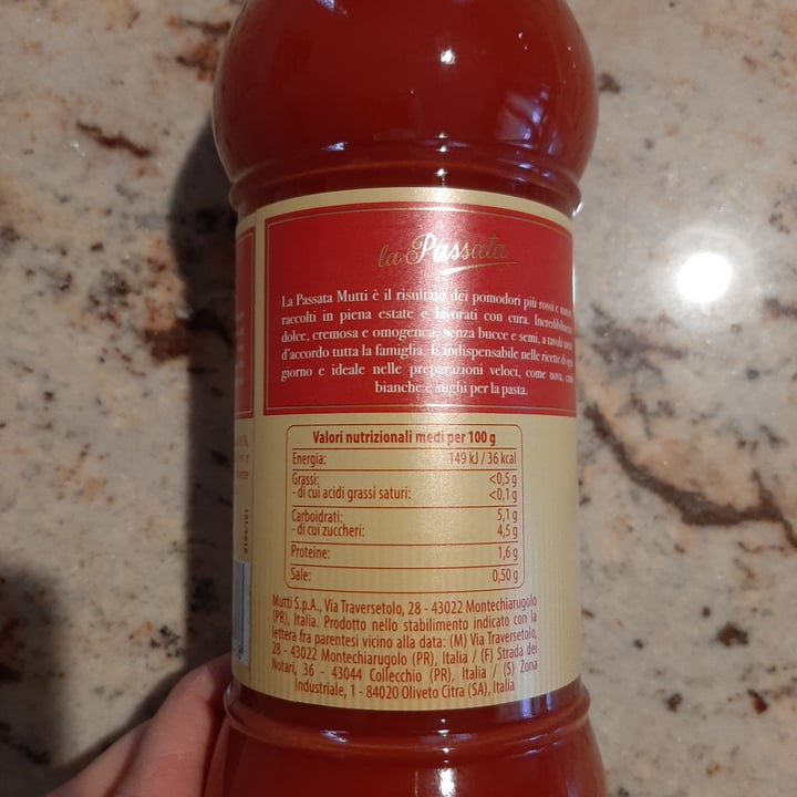 review photo of Passata di pomodoro Pomodoro Mutti shared by @erypat on 29 Mar 2022 - review