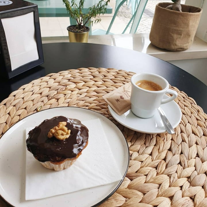 review photo of Leef Cake shared by @apconceicao on 06 Aug 2020 - review