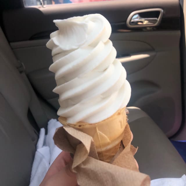 Foto del piatto “Ice Cream Cone”