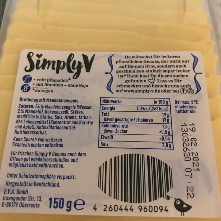 photo of Simply V Vegane Genießerscheiben Natur shared by @cocowandel on  04 Jan 2021 - review