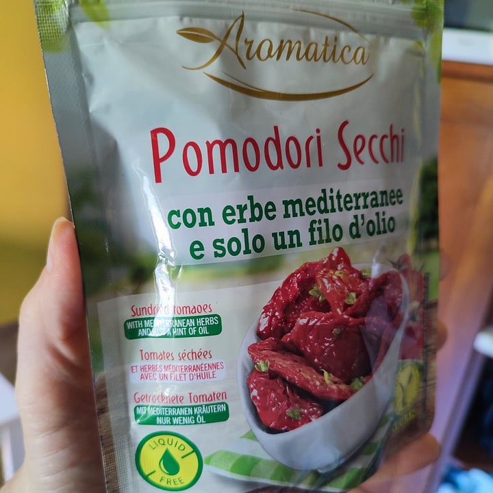 photo of Aromatica Pomodori secchi shared by @gresyablu on  05 May 2022 - review