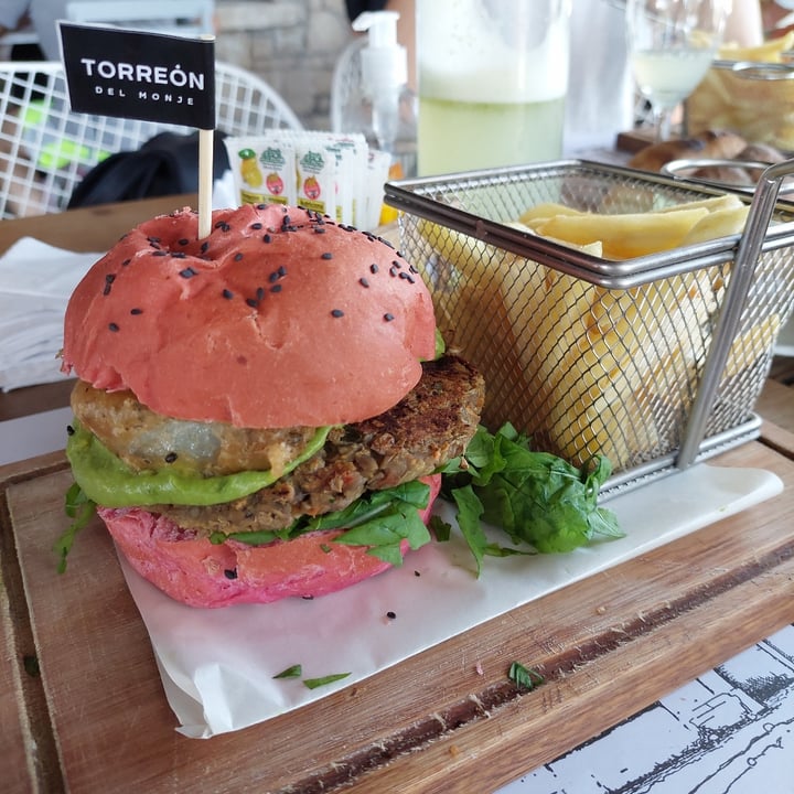photo of Torreón Del Monje Hamburguesa veggie shared by @tuliana on  22 Nov 2021 - review
