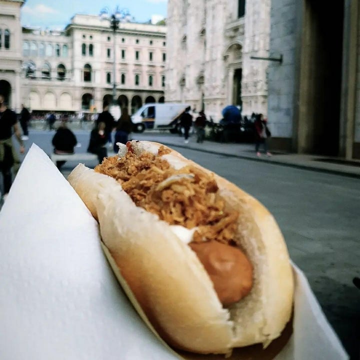 photo of Veg-Mi Trike Hot dog Big Gorilla shared by @gaiatodisco on  08 Oct 2021 - review