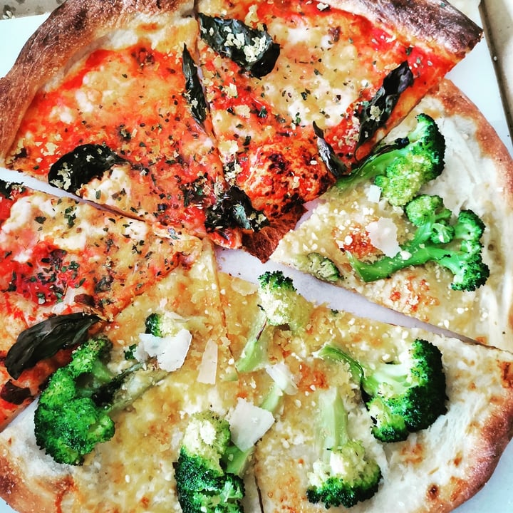 photo of Real Food Broccoli Pizza shared by @mark2soh on  12 Jun 2021 - review
