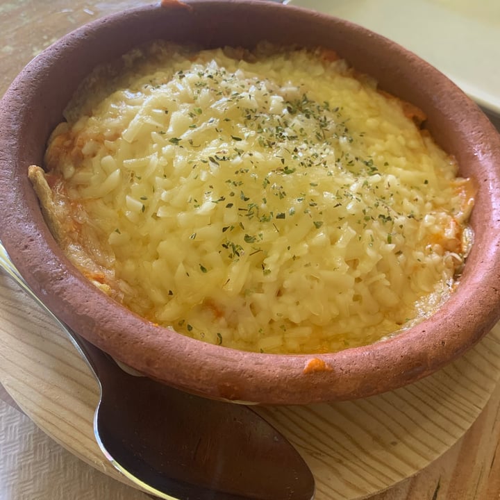 photo of LA HUELLA VEGANA DE RIVAS Patatas gauchas shared by @aitormartinezr on  31 Jul 2022 - review