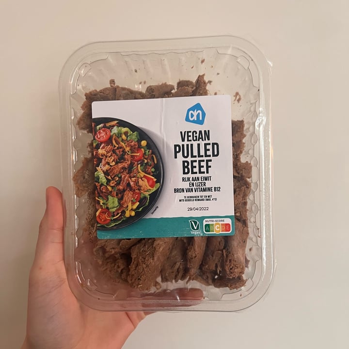 photo of Albert Heijn pulled “beef” shared by @holasoymylk on  05 May 2022 - review