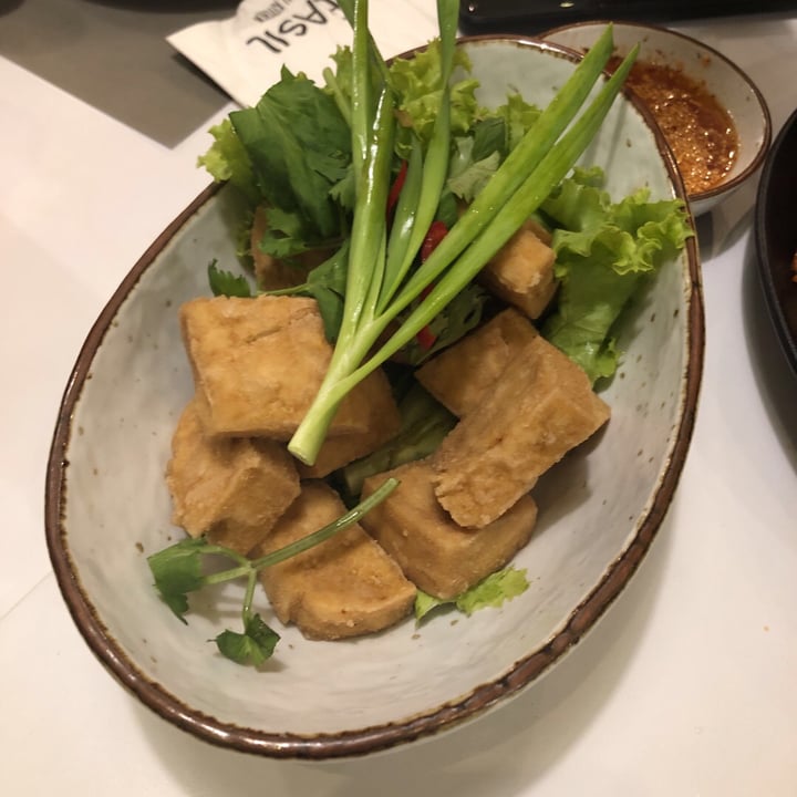 review photo of Basil Thai Kitchen - Holland Village Garlic Tofu shared by @rahilc on 12 Jul 2019 - review