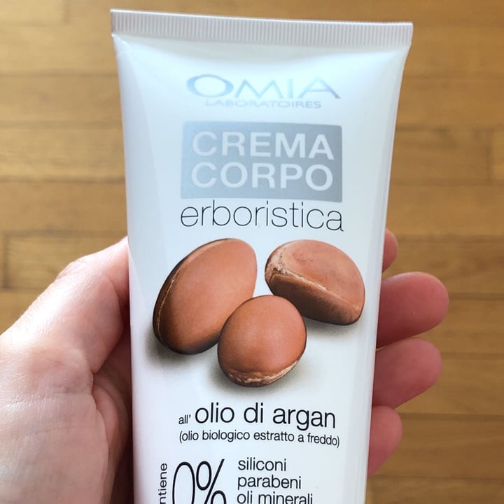 photo of Omia Laboratoires Crema corpo all'olio di argan shared by @valerimo on  06 Dec 2021 - review