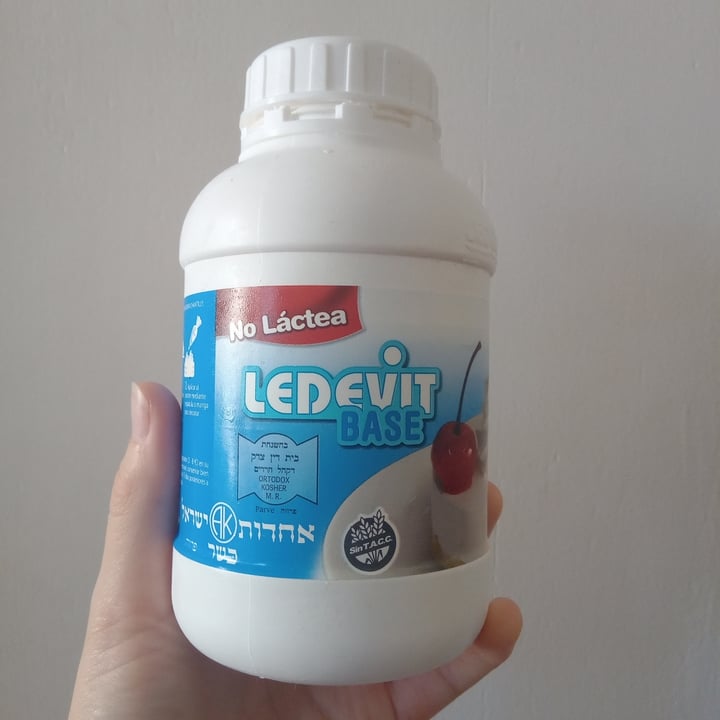 review photo of Ledevit Base No Lactea shared by @sofiamusical on 06 Mar 2021 - review