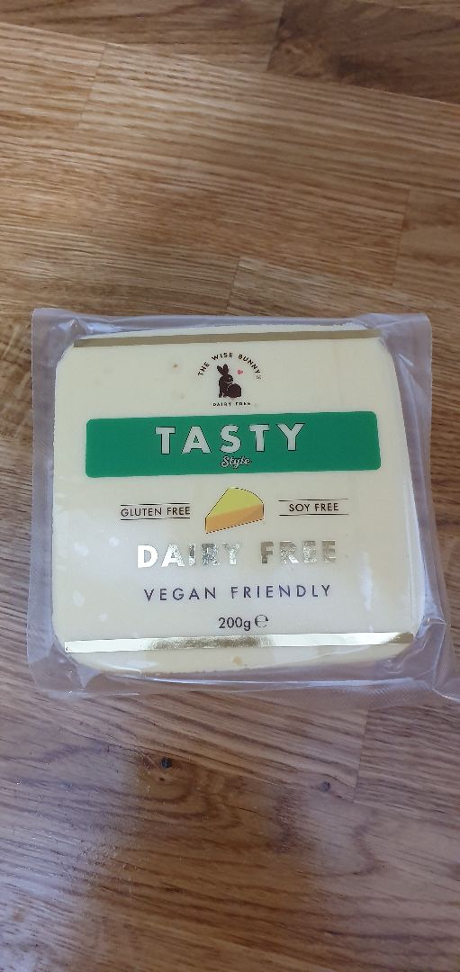 photo of The Wise Bunny Tasty Style Dairy Free Cheese shared by @ironicminimalist on  25 Aug 2019 - review