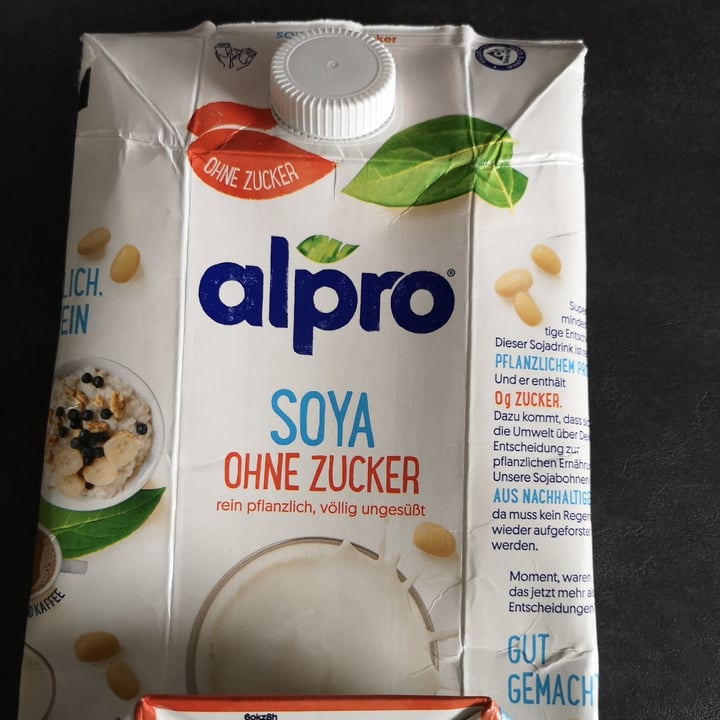 photo of Alpro Bebida de soja sin azúcar shared by @pgaia on  31 Mar 2022 - review