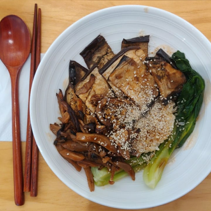 photo of Lilac Oak Grilled teriyaki eggplant donburi shared by @fourdollars on  12 Nov 2021 - review