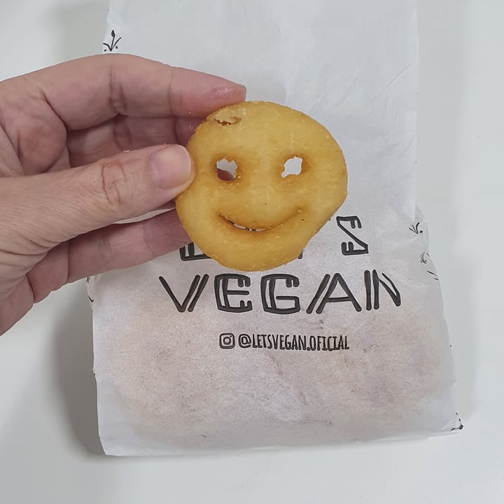photo of Let's Vegan - Comida Vegana Batata Smiles shared by @patimurno on  12 Apr 2022 - review