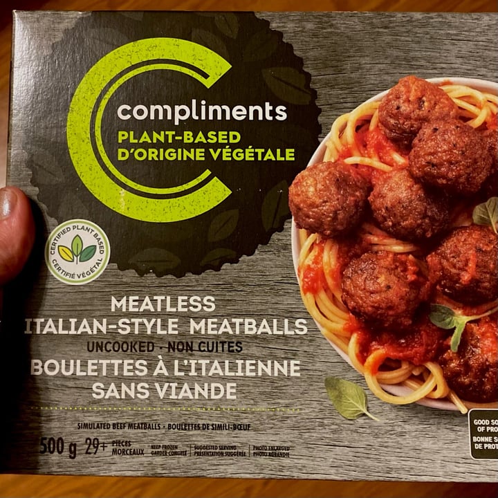 photo of Compliments Meatless Italian-Style Meatballs shared by @hajojo on  13 Apr 2022 - review