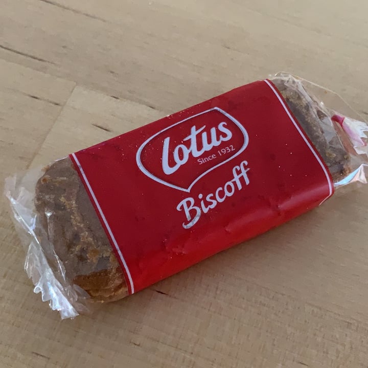 review photo of Lotus Biscoff Lotus Biscoff Original Cookies shared by @danilismo on 18 Sep 2021 - review