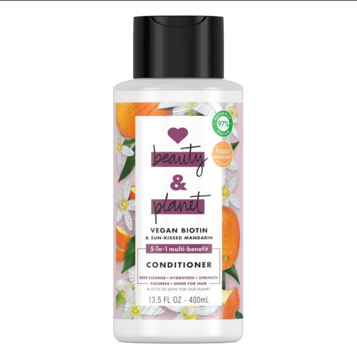 review photo of Love Beauty and Planet Vegan Biotin & Sun-Kissed Mandarin Conditioner shared by @lupiidiaz on 17 Feb 2022 - review