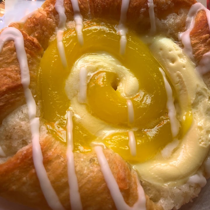 photo of Vegan Danish Bakery Lemon Danish shared by @helloitsme on  21 Jun 2021 - review