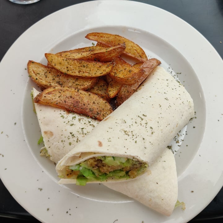 photo of SILVANO’S @ 52 ON OAK Falafel Wrap shared by @avinashleonardo on  17 May 2022 - review