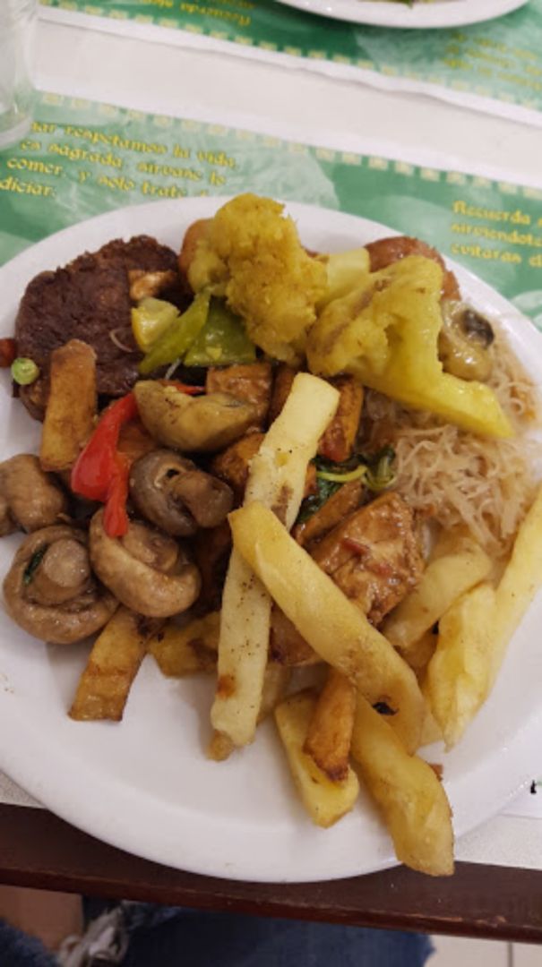 photo of Los Sabios Restaurante Verduras Y Tofu shared by @arianatorforever on  10 Jan 2020 - review