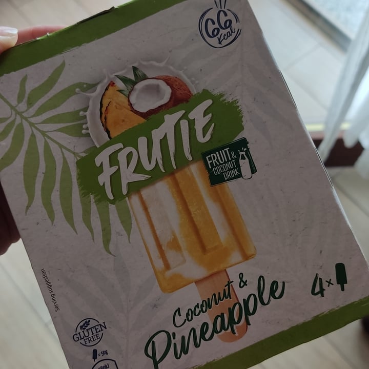 photo of Frutie Coconut & Pineapple shared by @fraguidetti on  02 Jun 2022 - review