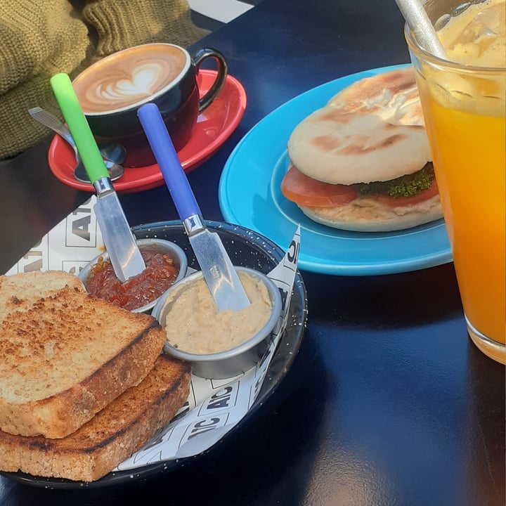 photo of ATC - Acá Tomamos Café Tostado Spock shared by @valula on  16 Aug 2021 - review