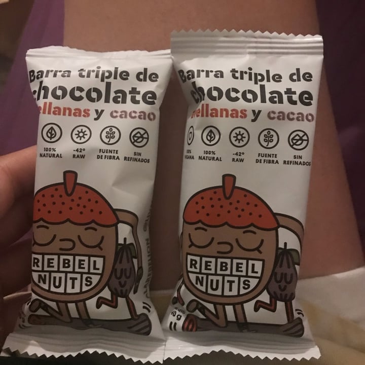 photo of Rebel Nuts barra vegana de avellana y cacao shared by @cloesabb on  05 Sep 2022 - review