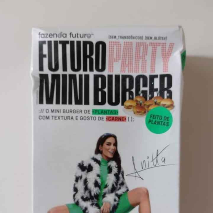 photo of Fazenda Futuro - Future Farm Futuro Party Mini Burger shared by @flaviapires on  08 Oct 2022 - review