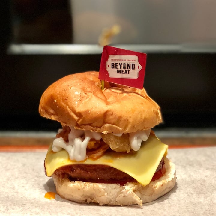 photo of The Butchers Club Burger Beyond Wu Tang shared by @mklr on  30 Jul 2018 - review
